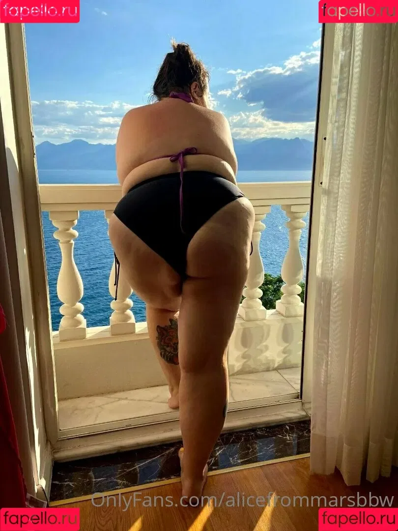 alicefrommarsbbw Onlyfans Photo Gallery 
