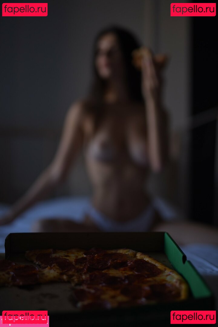 Raducu Daniela Nude Onlyfans Photo 32