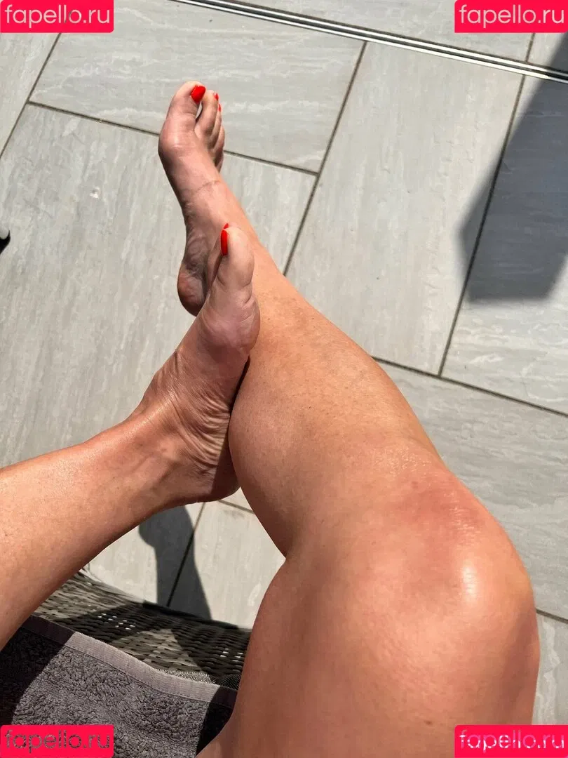 cheekysoles333 Onlyfans Photo Gallery 