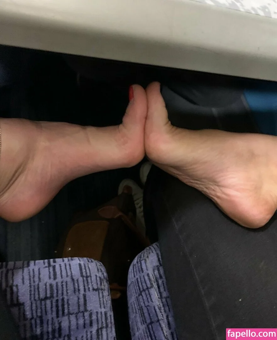 cheekysoles333 Onlyfans Photo Gallery 