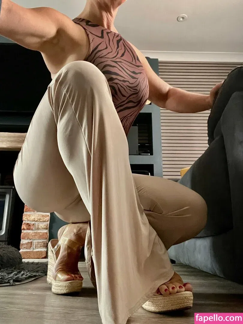 cheekysoles333 Onlyfans Photo Gallery 