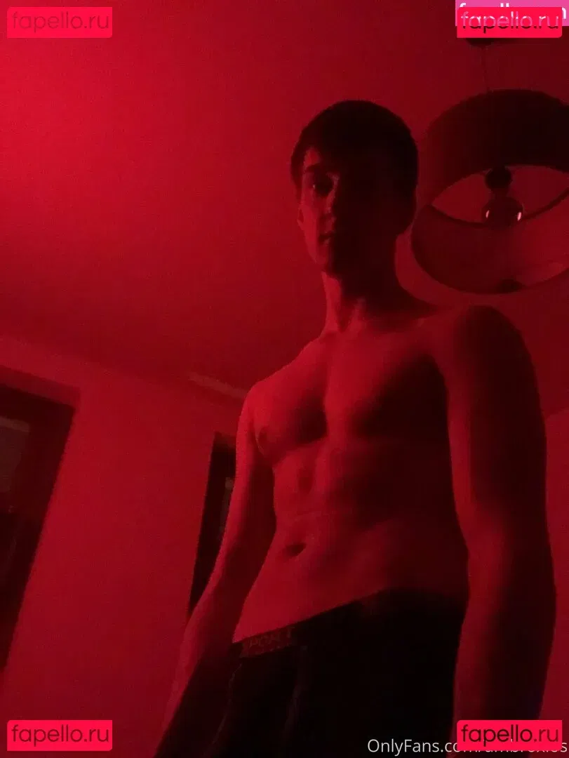 ambroxios Onlyfans Photo Gallery 