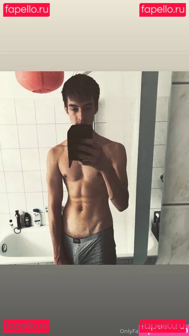 ambroxios Onlyfans Photo Gallery 