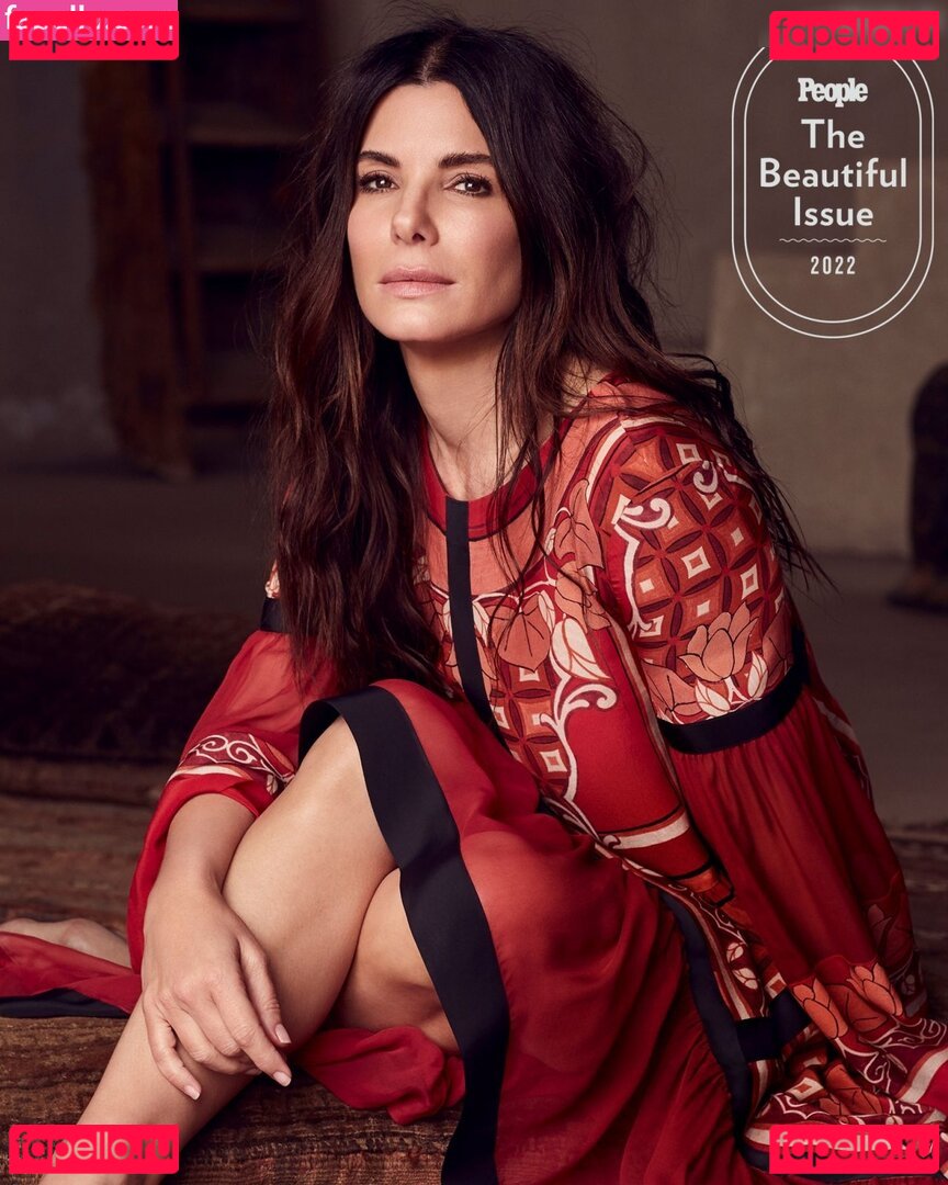 Sandra Bullock Nude Onlyfans Photo 32