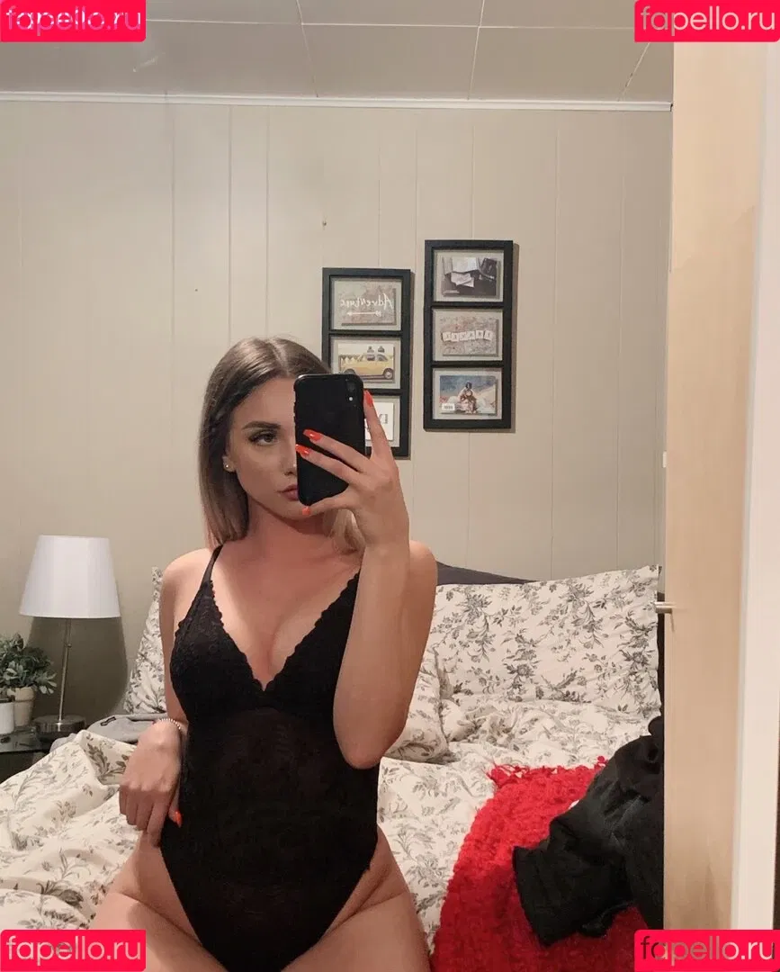 Jordyn Badry Onlyfans Photo Gallery 