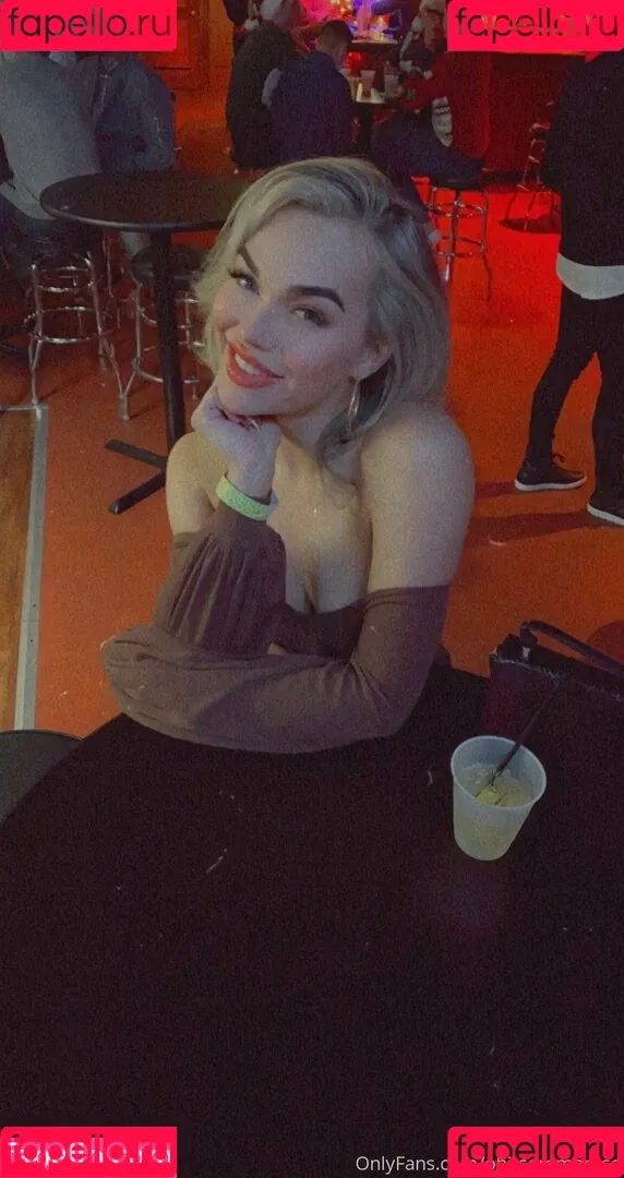 ohitsemmarose Onlyfans Photo Gallery 