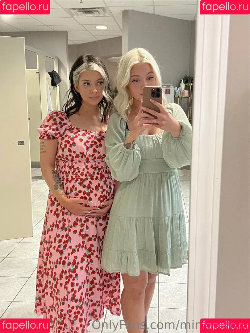 MinneTwins Onlyfans Photo Gallery 