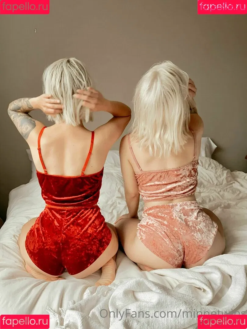 MinneTwins Onlyfans Photo Gallery 