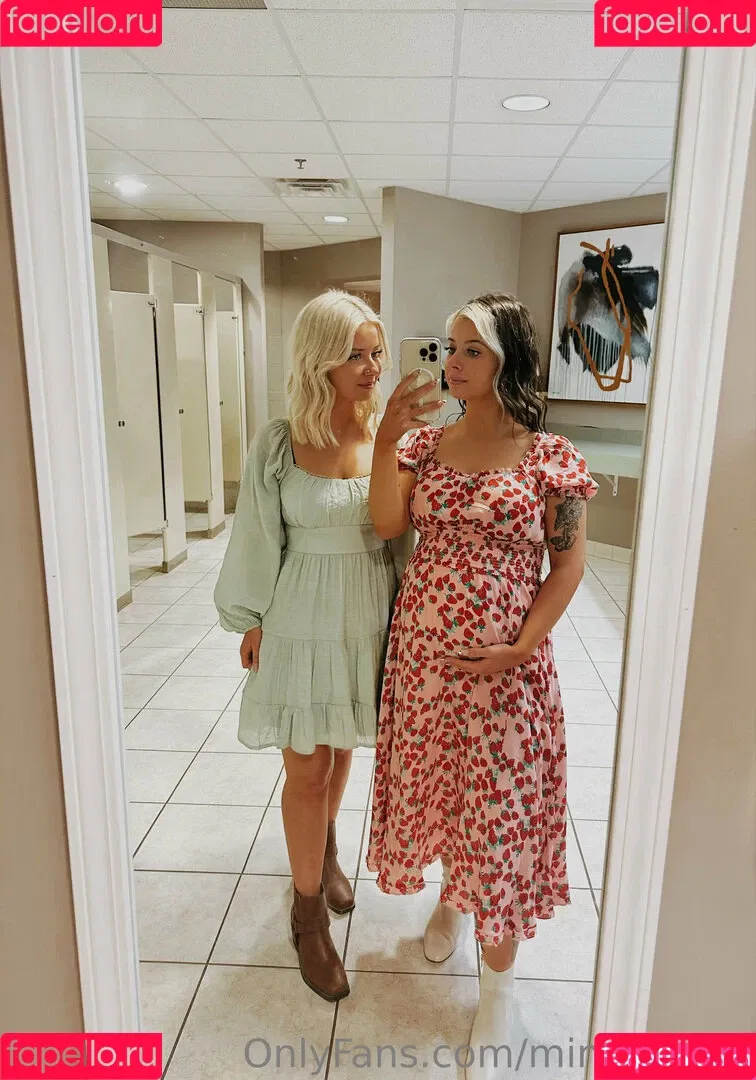 MinneTwins Onlyfans Photo Gallery 