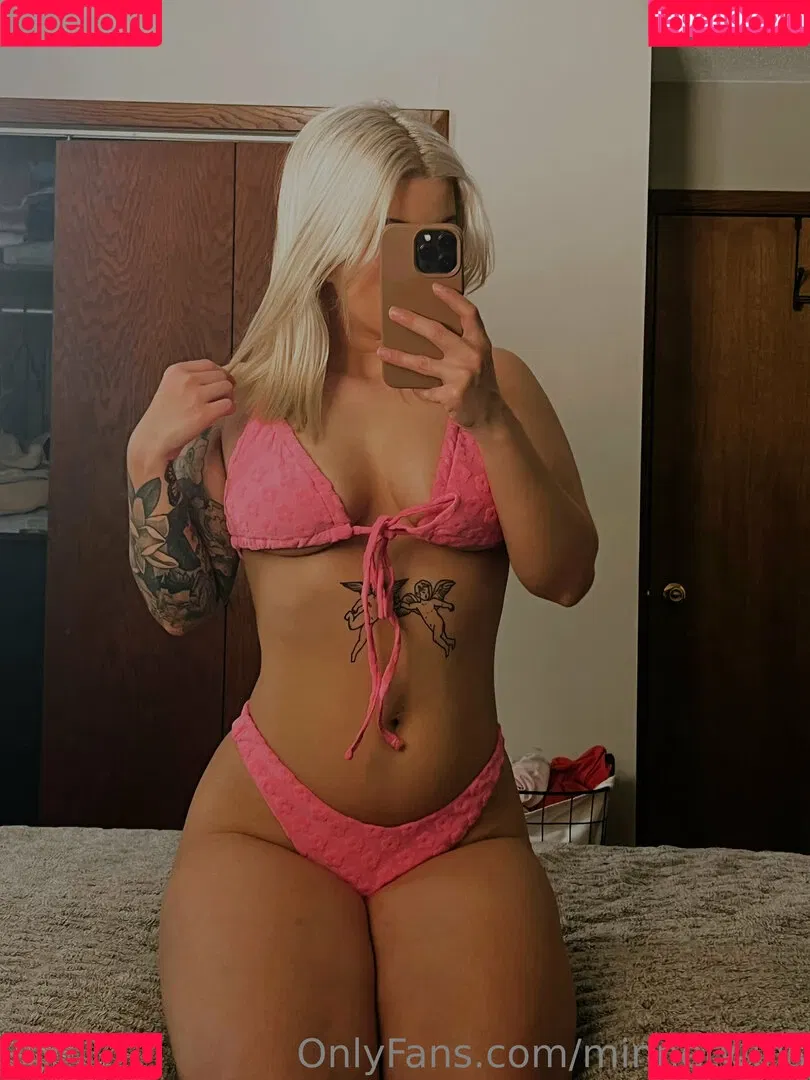 MinneTwins Onlyfans Photo Gallery 