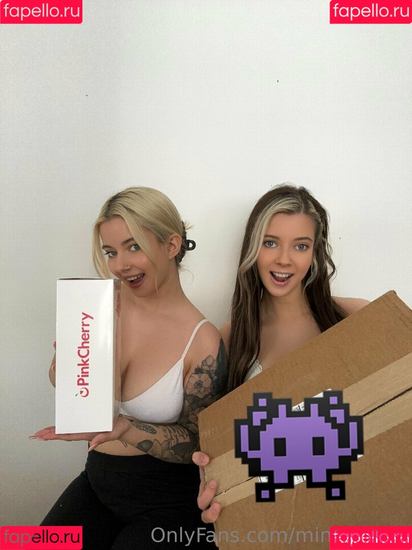 MinneTwins Onlyfans Photo Gallery 