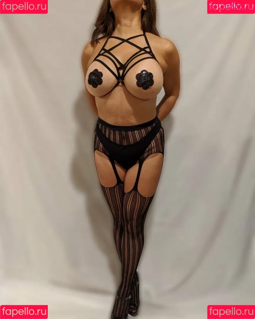 Hot Jade Onlyfans Photo Gallery 