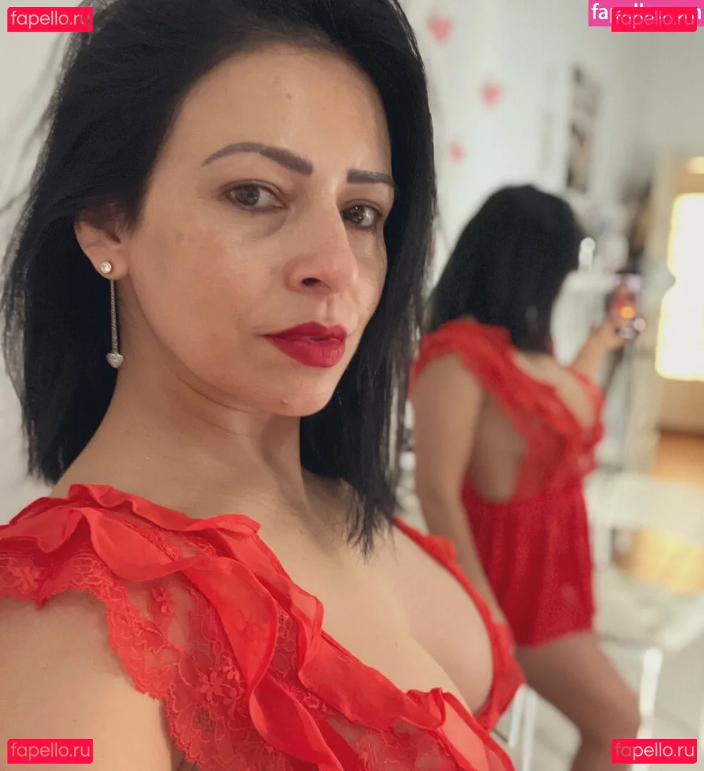 silvanavargas.81 Onlyfans Photo Gallery 