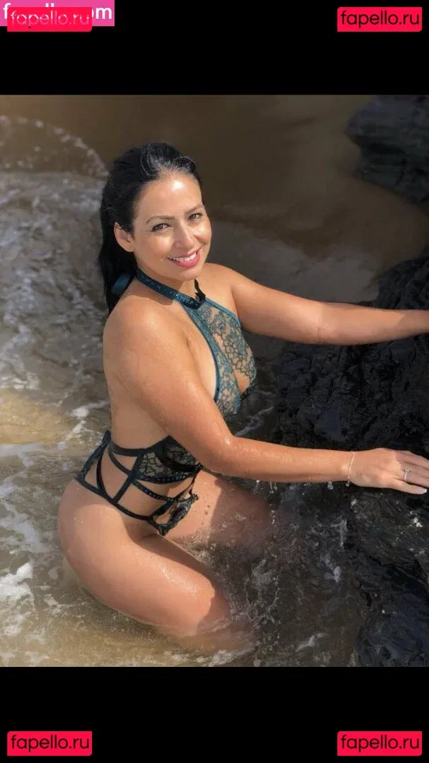 silvanavargas.81 Onlyfans Photo Gallery 