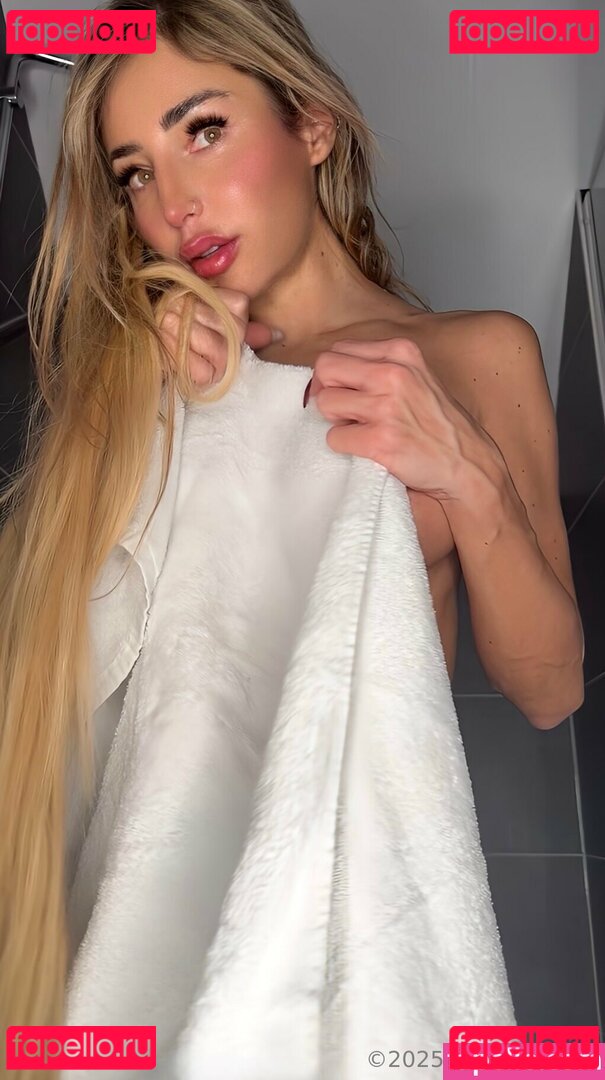 sandyleinof Nude Onlyfans Photo 33