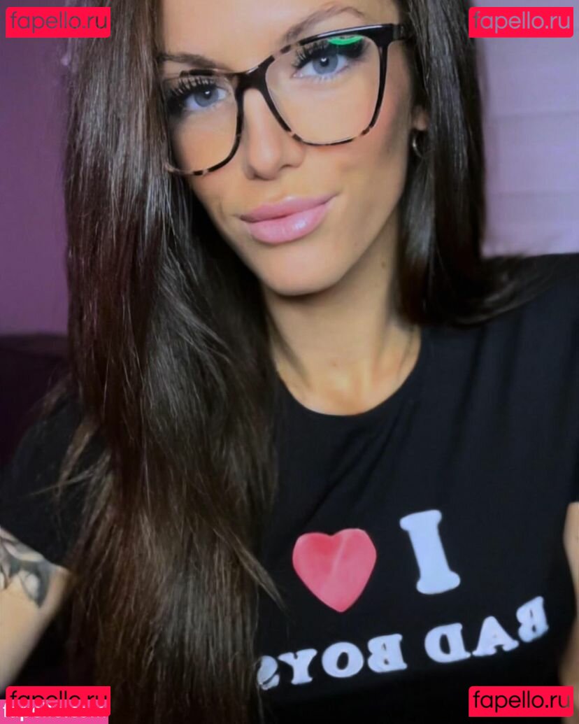 Lya Diezl Nude Onlyfans Photo 5