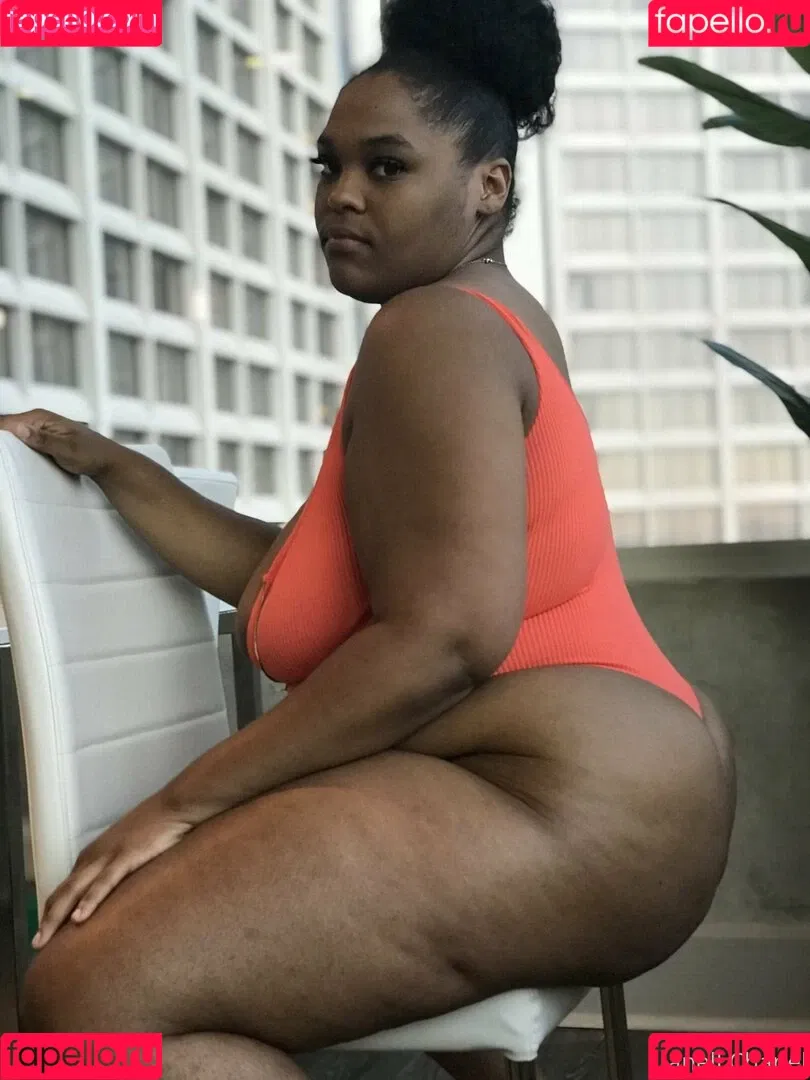 jchanel12 Onlyfans Photo Gallery 
