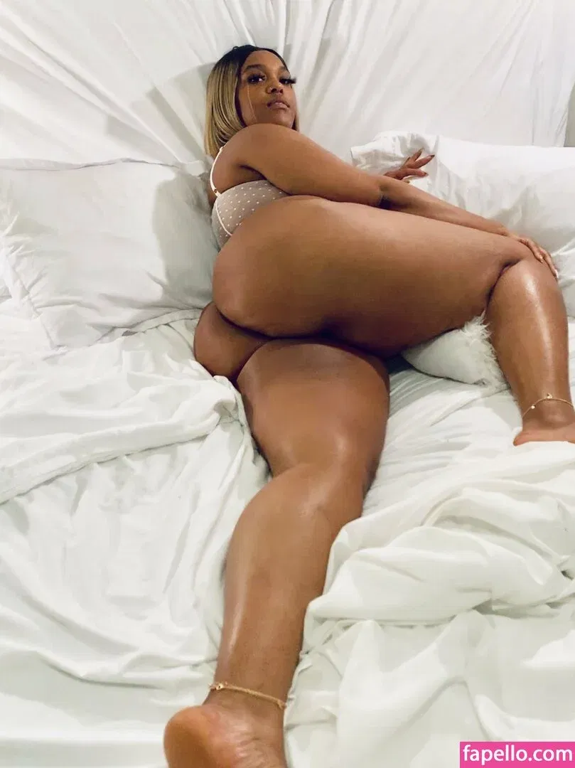 jchanel12 Onlyfans Photo Gallery 