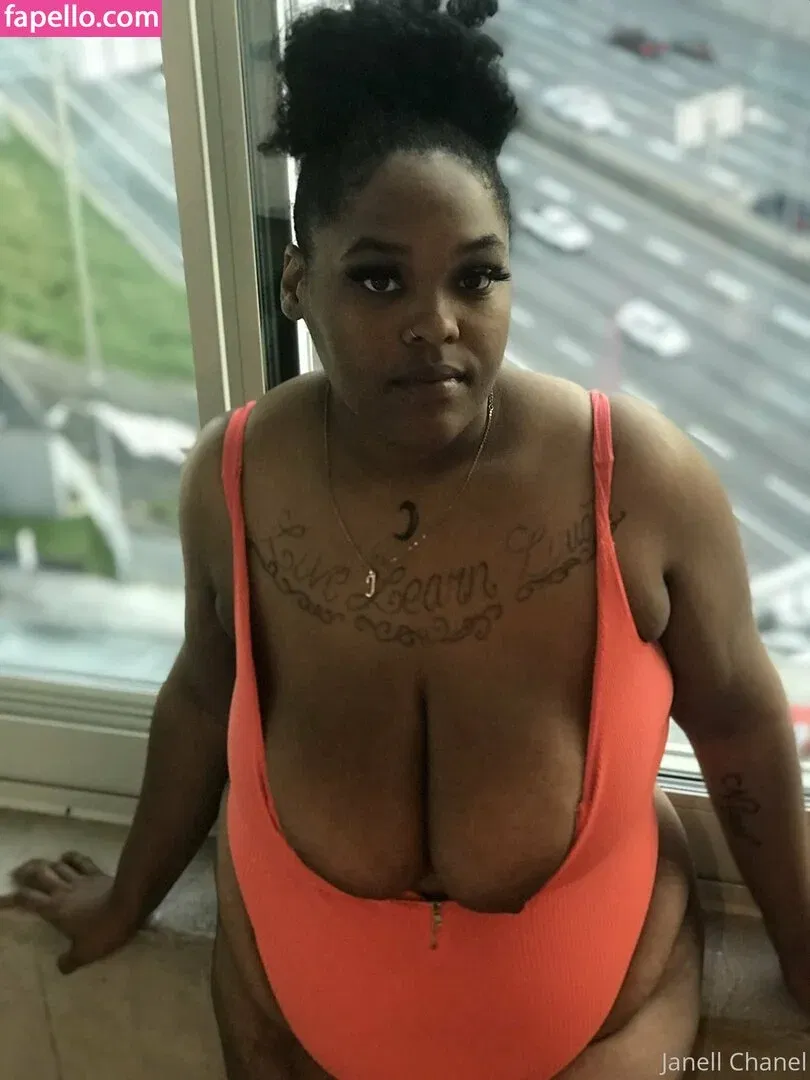 jchanel12 Onlyfans Photo Gallery 