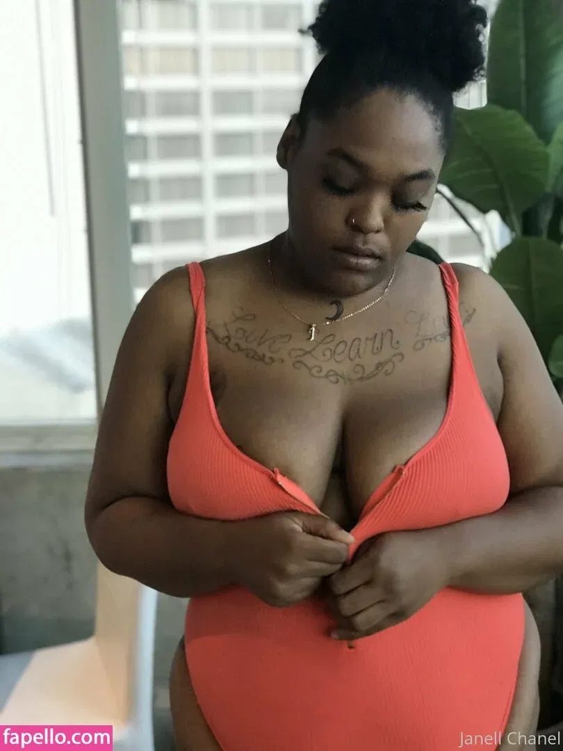 jchanel12 Onlyfans Photo Gallery 