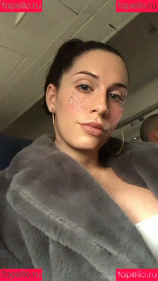 tsarichanel Onlyfans Photo Gallery 