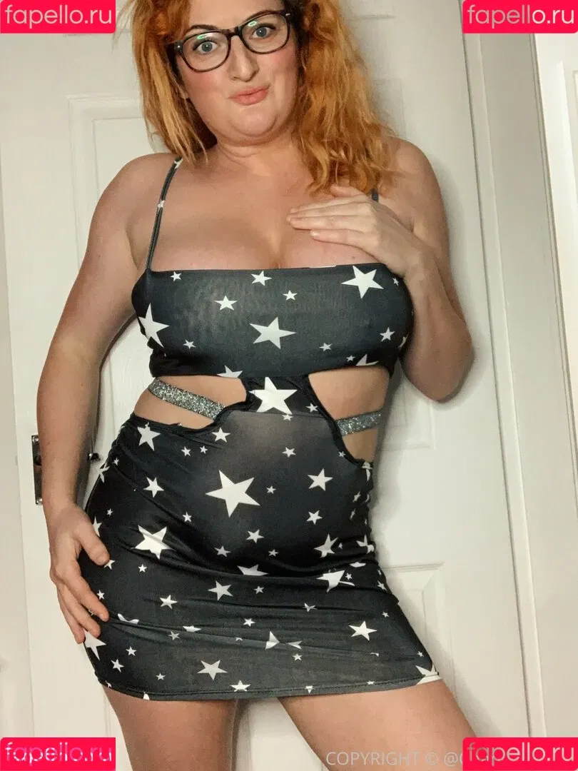 charliescarletx Onlyfans Photo Gallery 