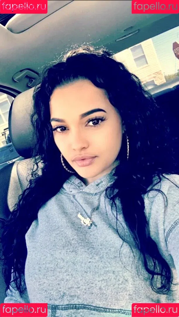Raynefaliciteexo Onlyfans Photo Gallery 
