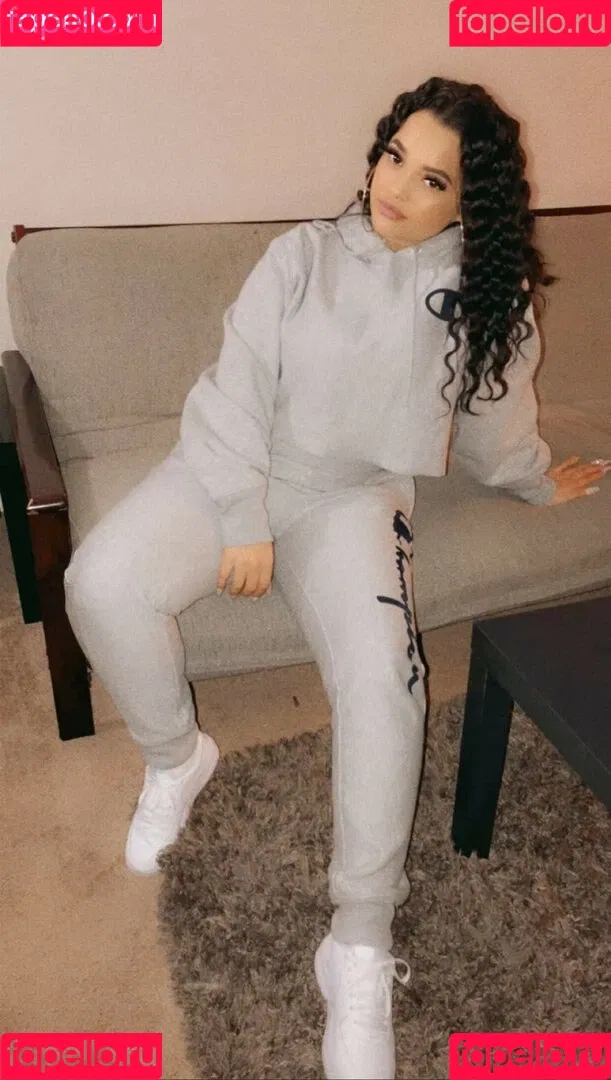 Raynefaliciteexo Onlyfans Photo Gallery 