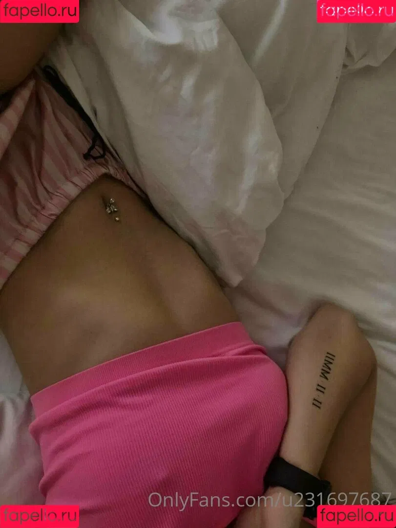 michel_mii Onlyfans Photo Gallery 