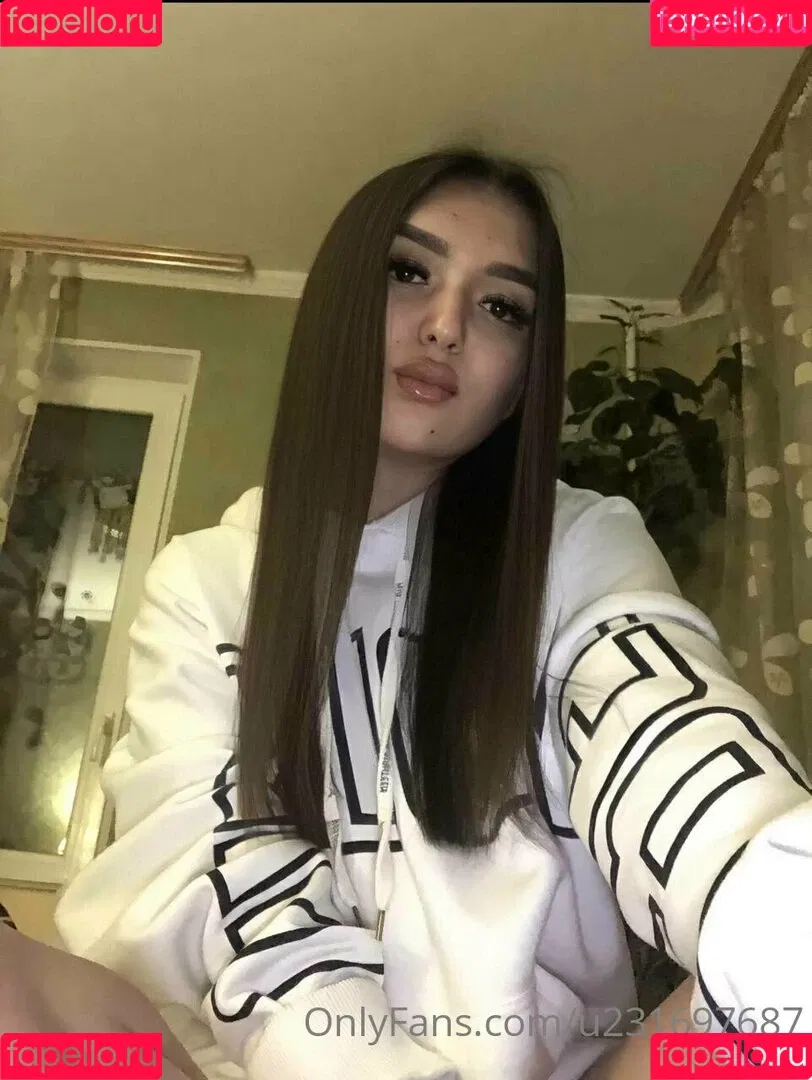 michel_mii Onlyfans Photo Gallery 