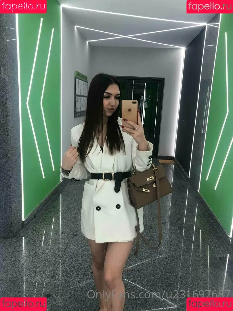 michel_mii Onlyfans Photo Gallery 