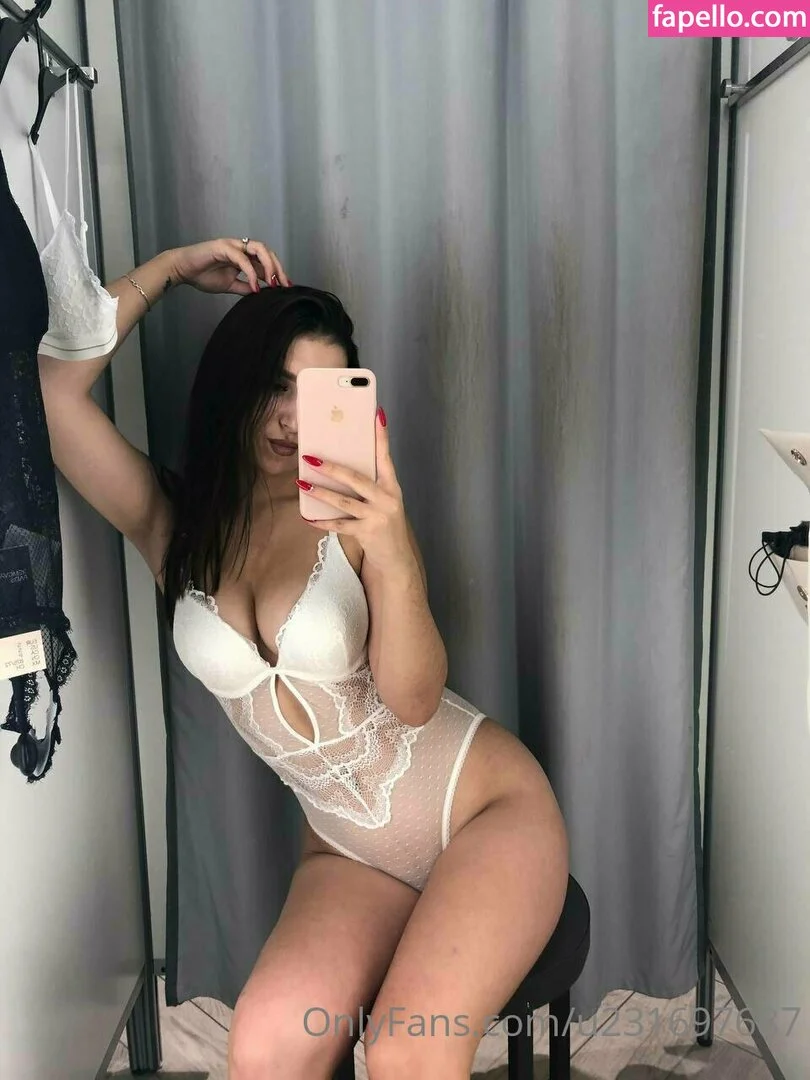 michel_mii Onlyfans Photo Gallery 