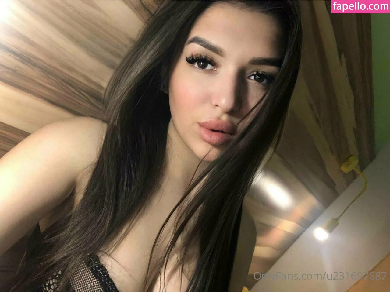 michel_mii Onlyfans Photo Gallery 