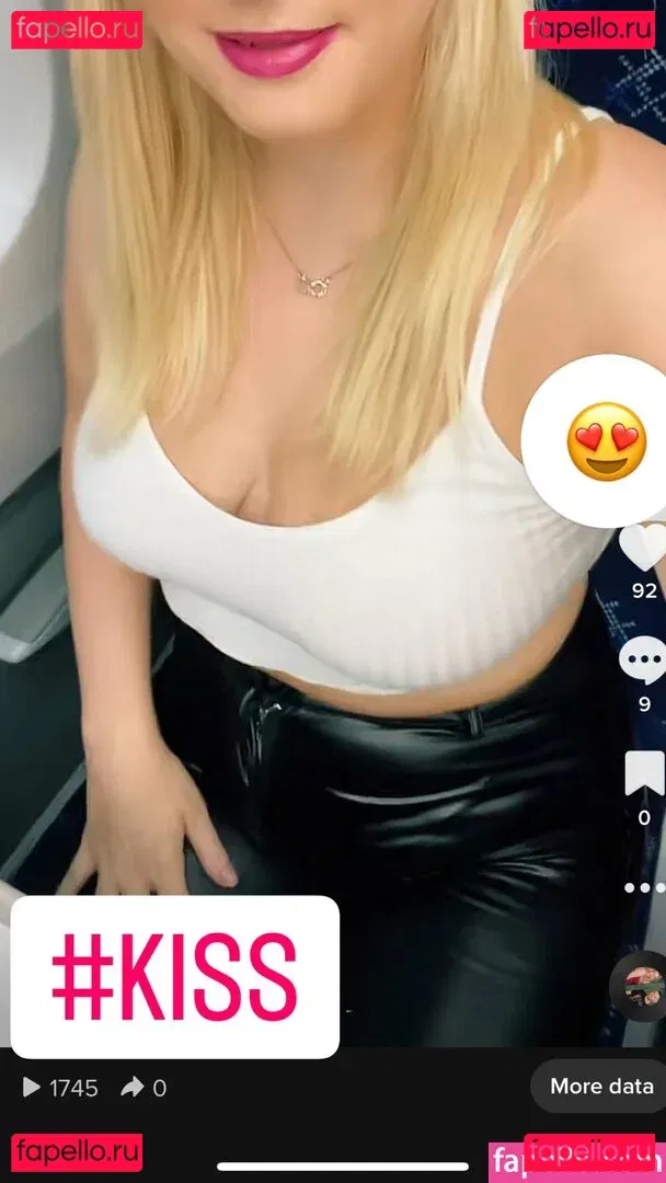 Kinkerbells1 Onlyfans Photo Gallery 