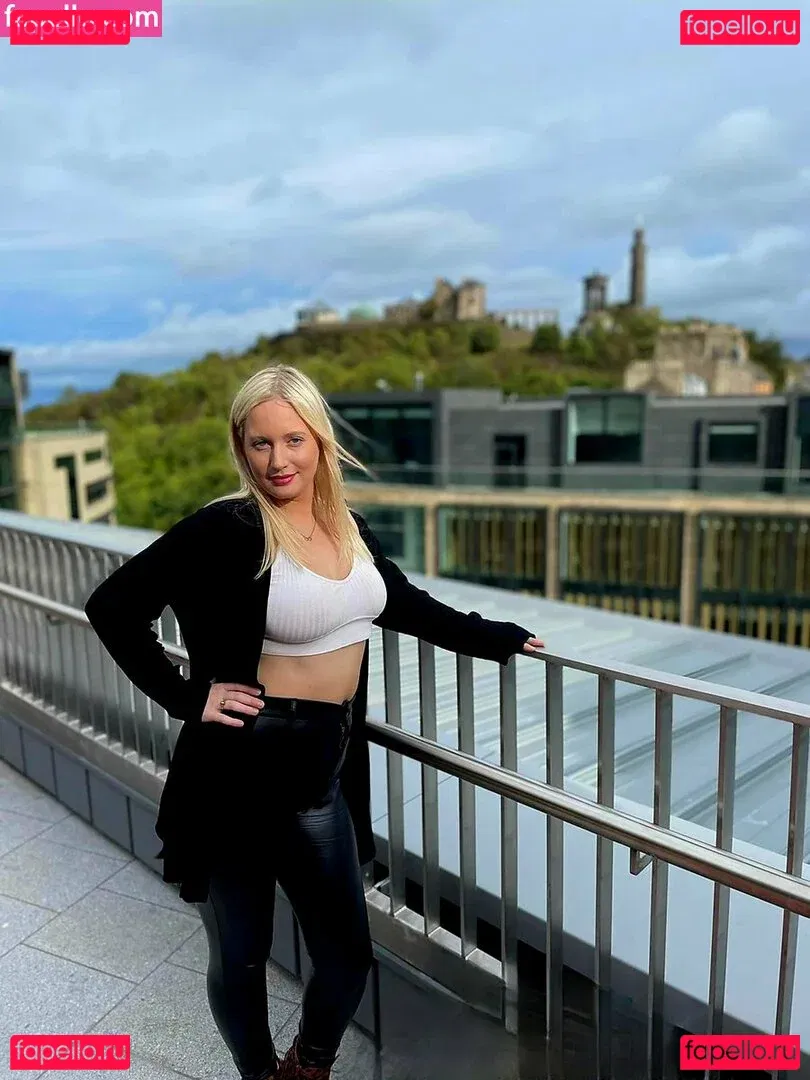 Kinkerbells1 Onlyfans Photo Gallery 