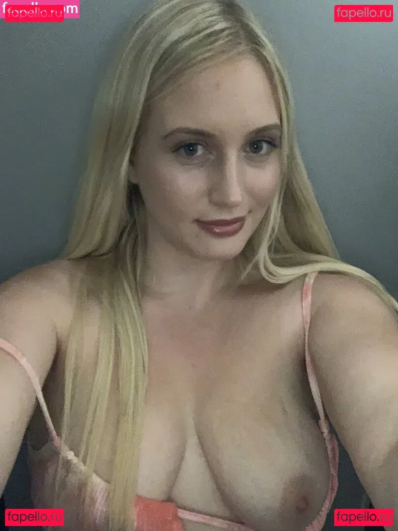 Kinkerbells1 Onlyfans Photo Gallery 