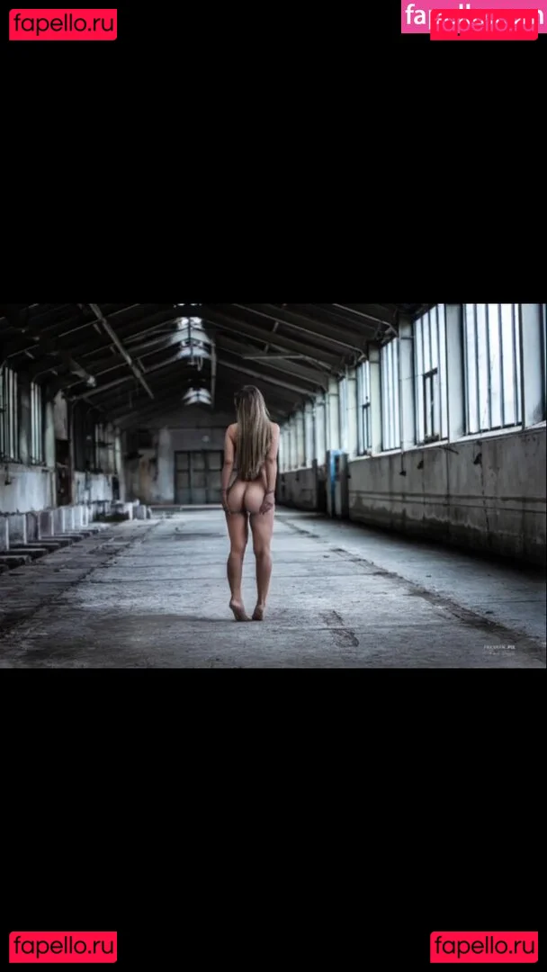 Linda Krieger Mock Onlyfans Photo Gallery 