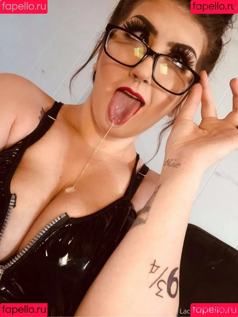 bring_me_kat Onlyfans Photo Gallery 