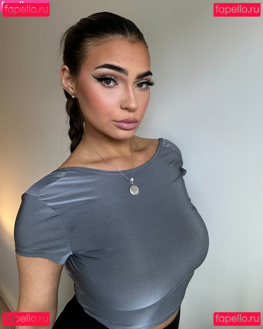 Sscarletthughes Nude Onlyfans Photo 46