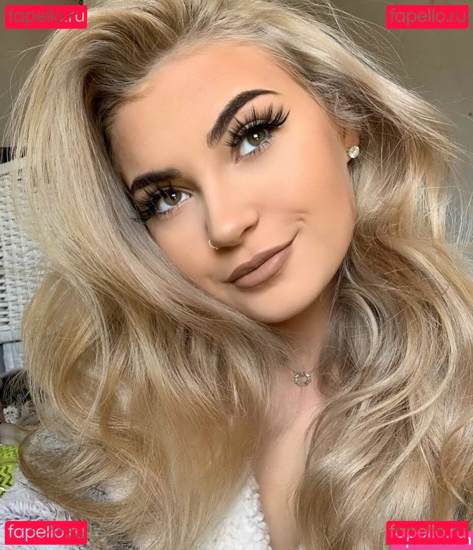 Sscarletthughes Nude Onlyfans Photo 43