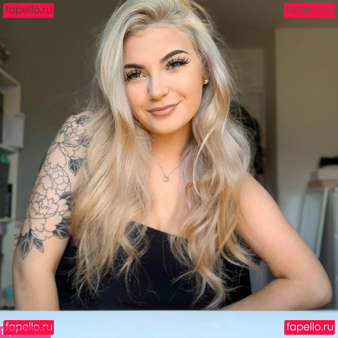 Sscarletthughes Nude Onlyfans Photo 37