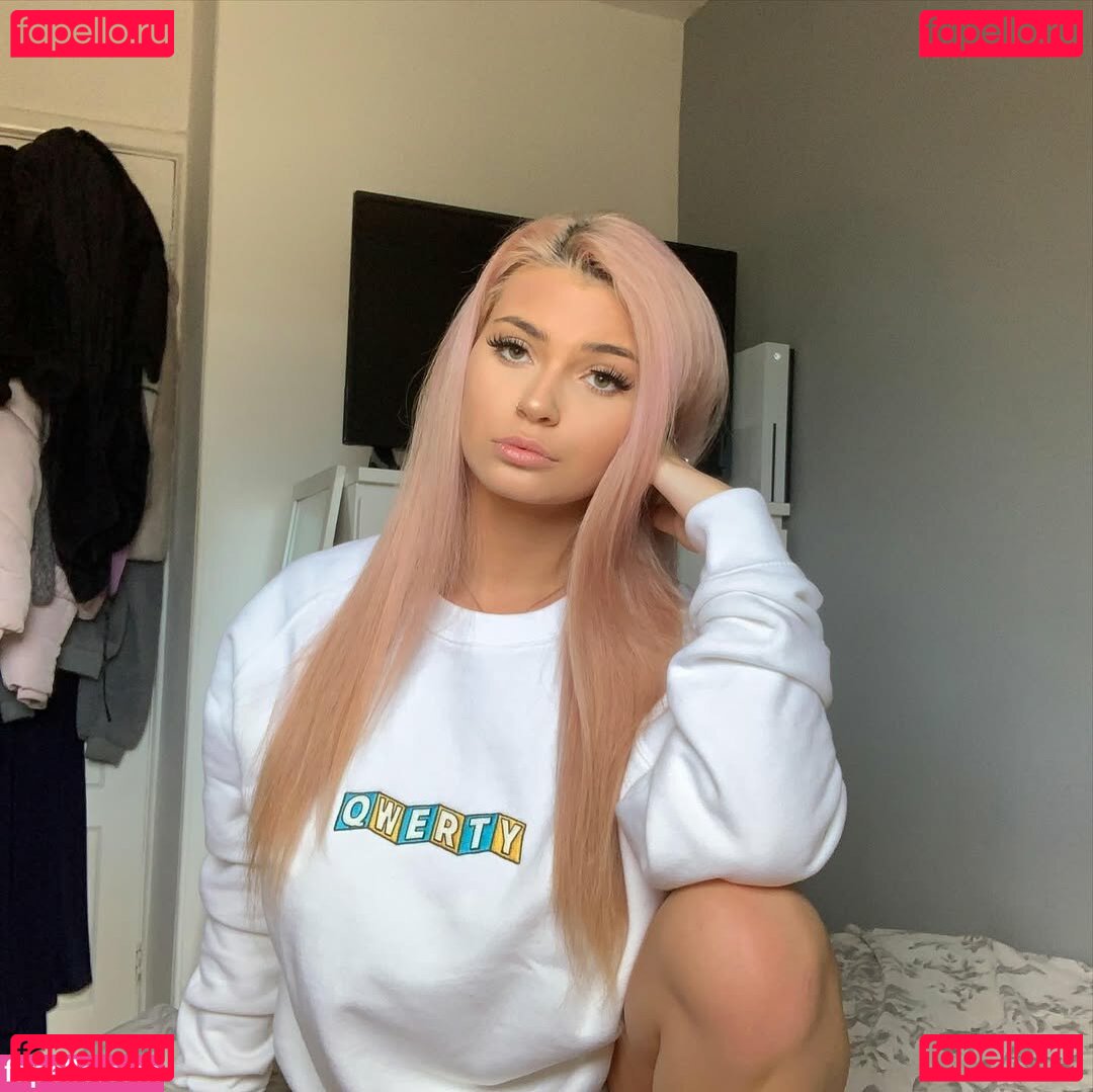 Sscarletthughes Nude Onlyfans Photo 28
