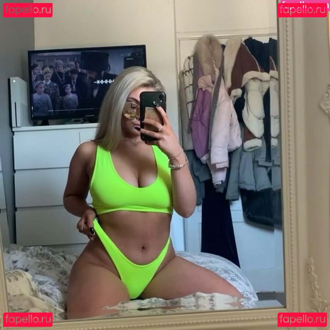 Sscarletthughes Nude Onlyfans Photo 29