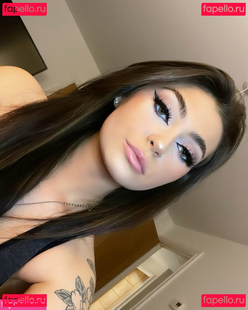 Sscarletthughes Nude Onlyfans Photo 4