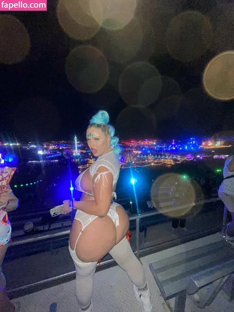 Saterra St Jean Onlyfans Photo Gallery 