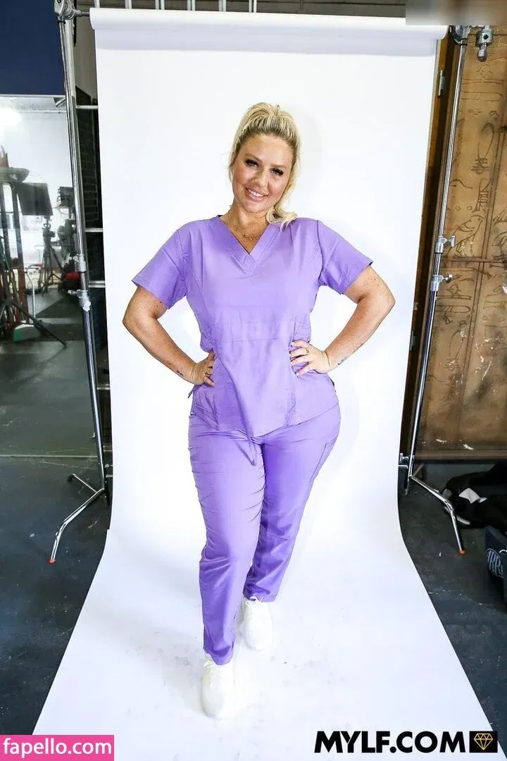 Saterra St Jean Onlyfans Photo Gallery 