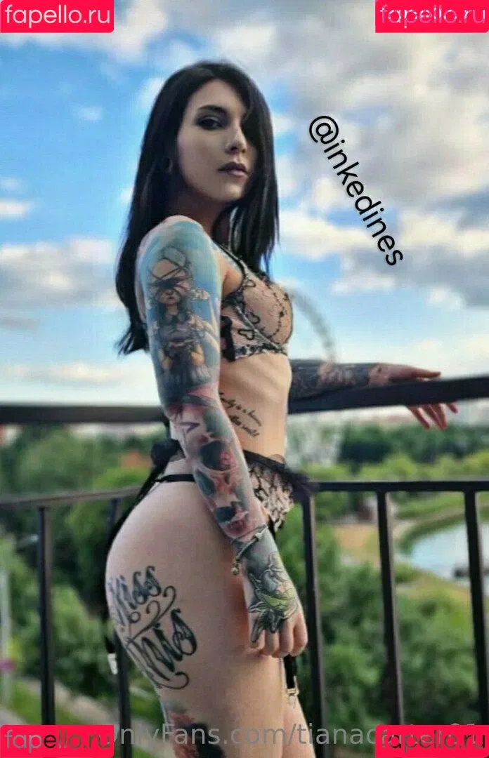 issaa0 Onlyfans Photo Gallery 