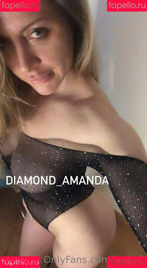 issaa0 Onlyfans Photo Gallery 