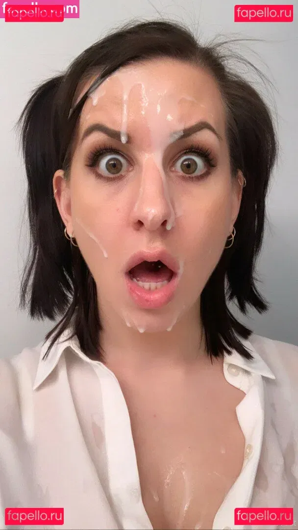 tindrafrost Onlyfans Photo Gallery 