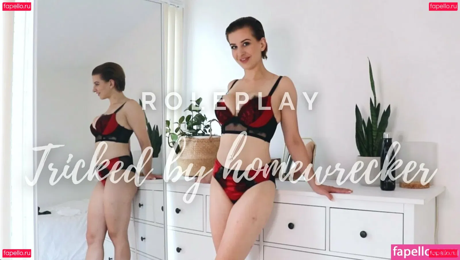 tindrafrost Onlyfans Photo Gallery 